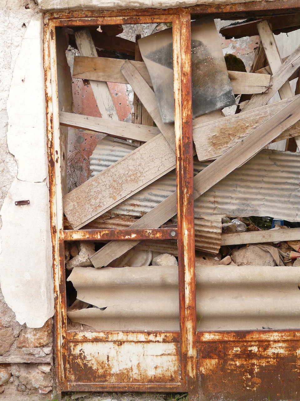 old, garbage, crate, ruin, demolition, neglected